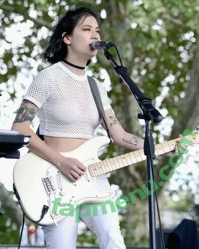 Japanese Breakfast nude photo #0015 (Michelle Zauner / jbrekkie)