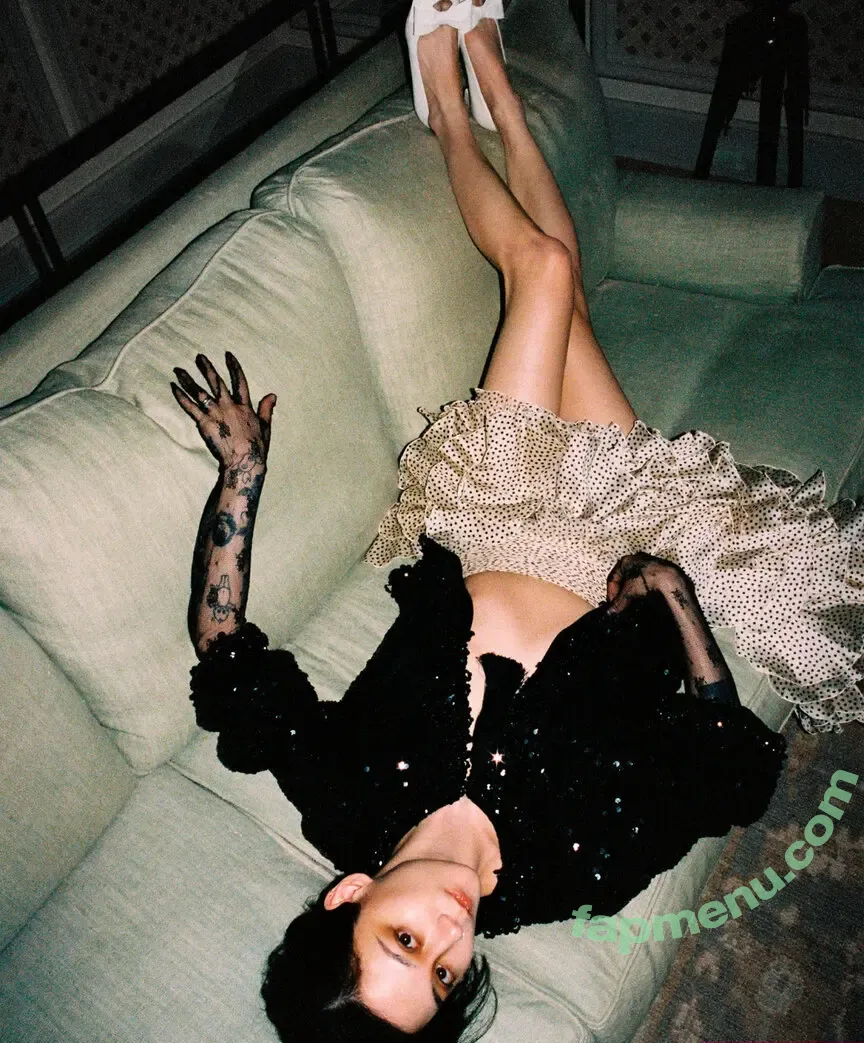 Japanese Breakfast nude photo #0084 (Michelle Zauner / jbrekkie)