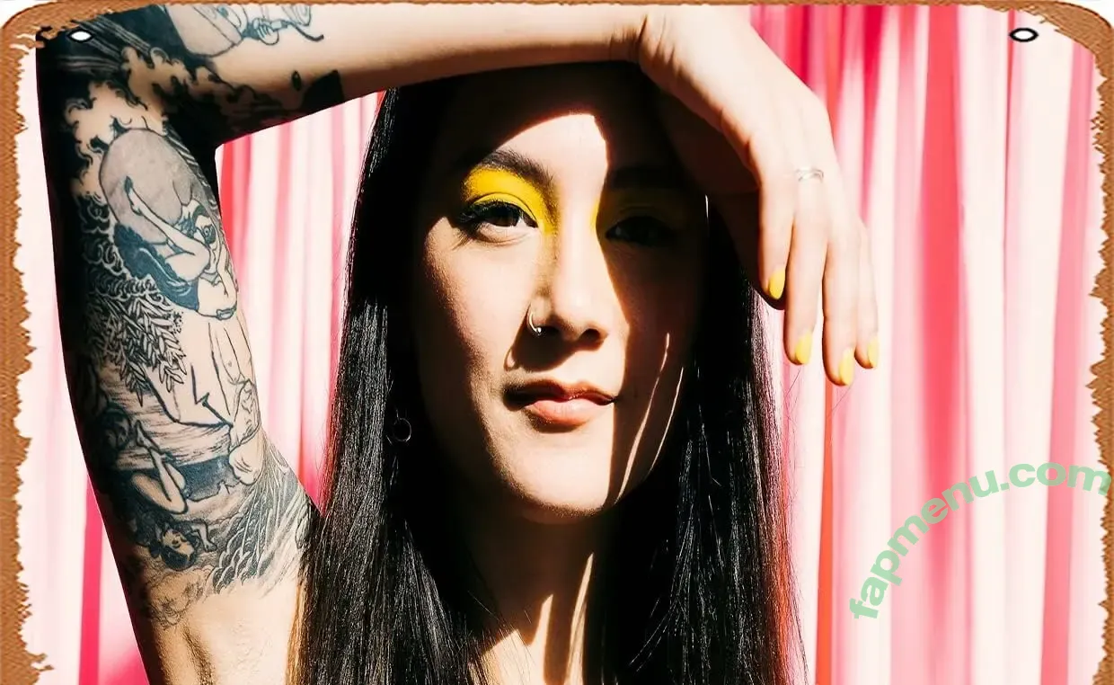 Japanese Breakfast nude photo #0104 (Michelle Zauner / jbrekkie)