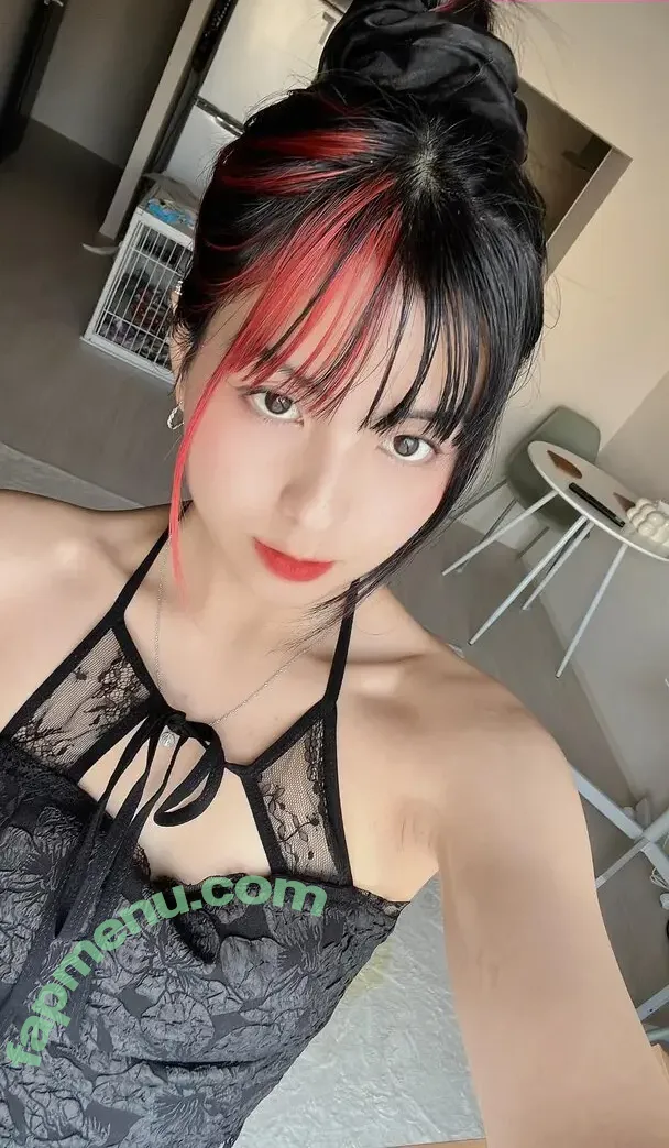 Japeruana nude photo #0046 (Japeruana)