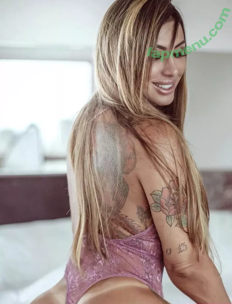 Jaque Khury nude photo #0004 (ex-BBB / jaquekhury)