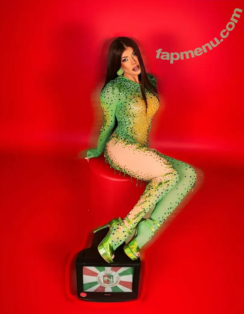 Jaquelline Grohalski nude photo #0242 (Jaquelline Grohalski)