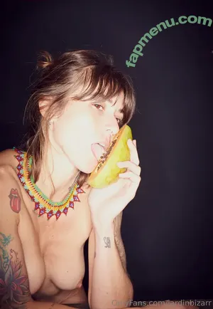  nude photo #0002