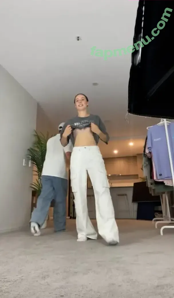 Jasmin Arndt nude photo #0095 (Jasmin & James / jasmin.arndtt)