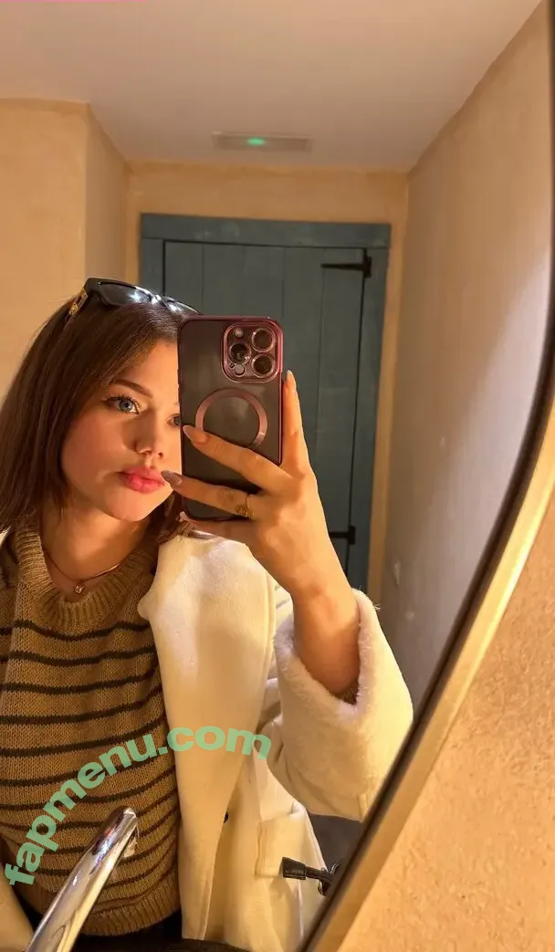 jasmin.reyeshn nude photo #0272 (jasmin.reyeshn)