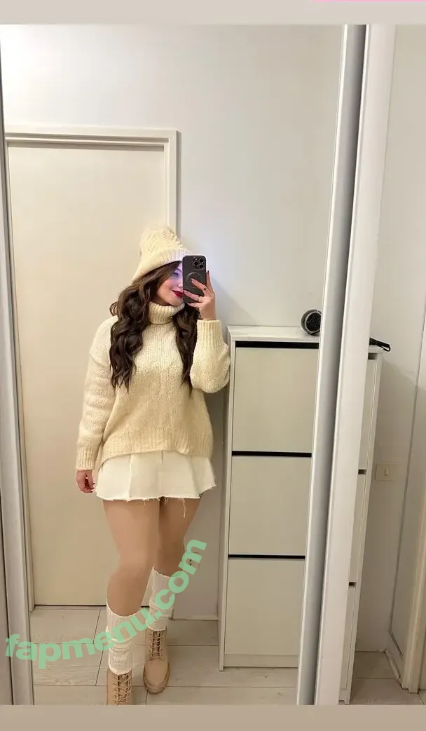 jasmin.reyeshn nude photo #0296 (jasmin.reyeshn)