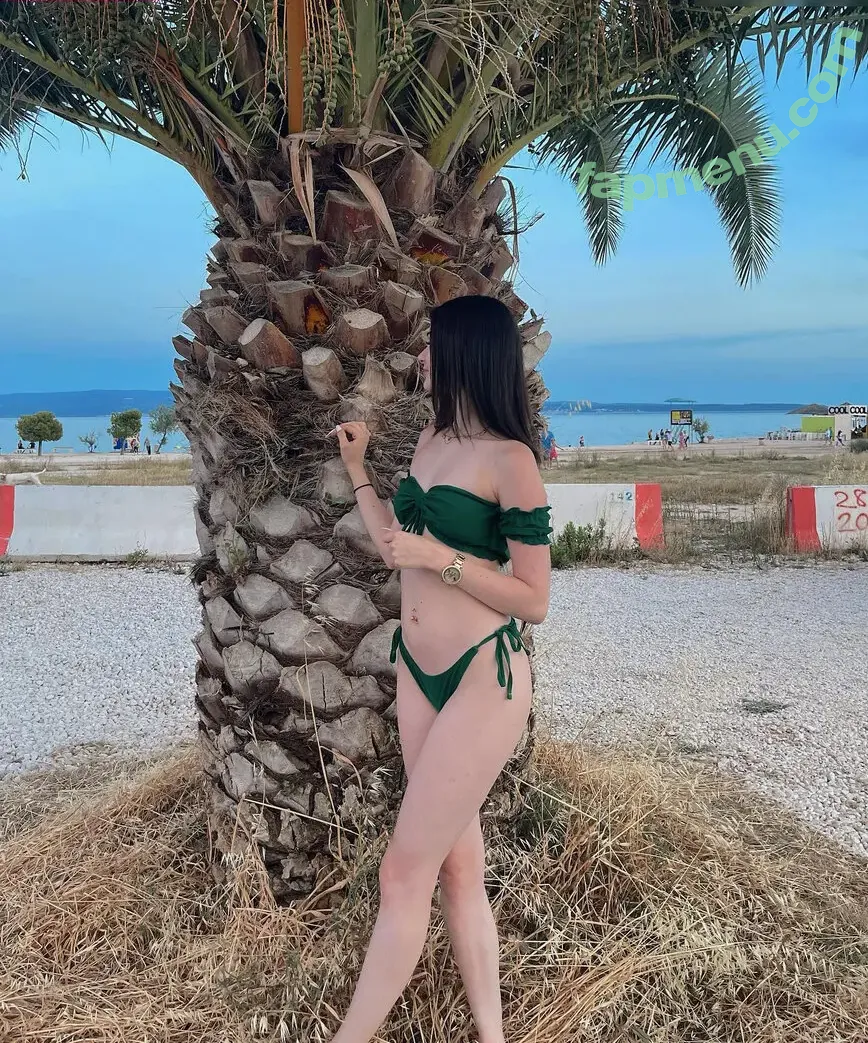 Jasmin Schneider nude photo #0022 (jasi_xx3)