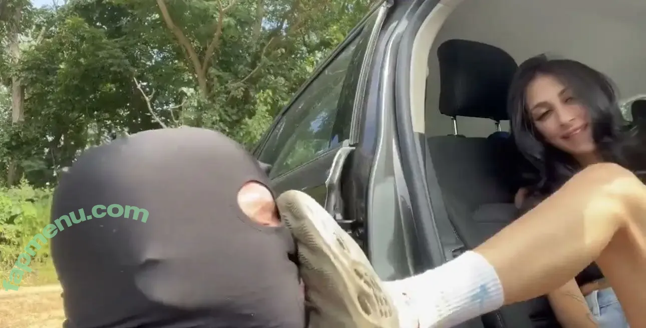 Jasmine Banks nude photo #0032 (jasaminebankstv / jasmine_baanks / jassiebanks)