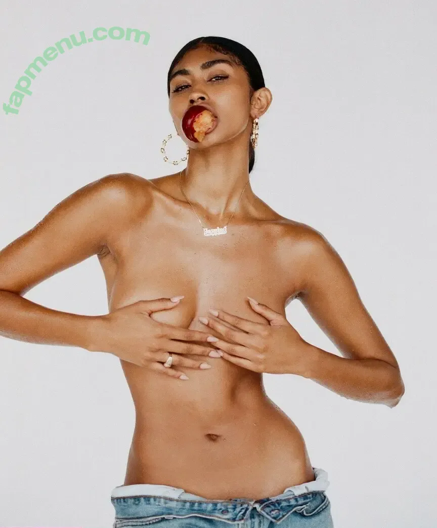 Jasmine Chola nude photo #0012 (Jasmine Blandford / jasmine.chola)