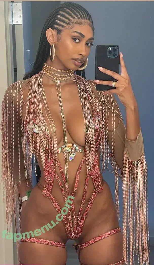 Jasmine Chola nude photo #0204 (Jasmine Blandford / jasmine.chola)