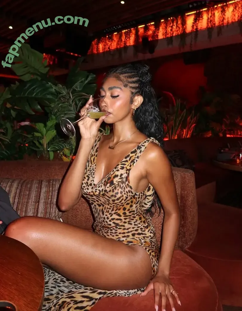 Jasmine Chola nude photo #0216 (Jasmine Blandford / jasmine.chola)