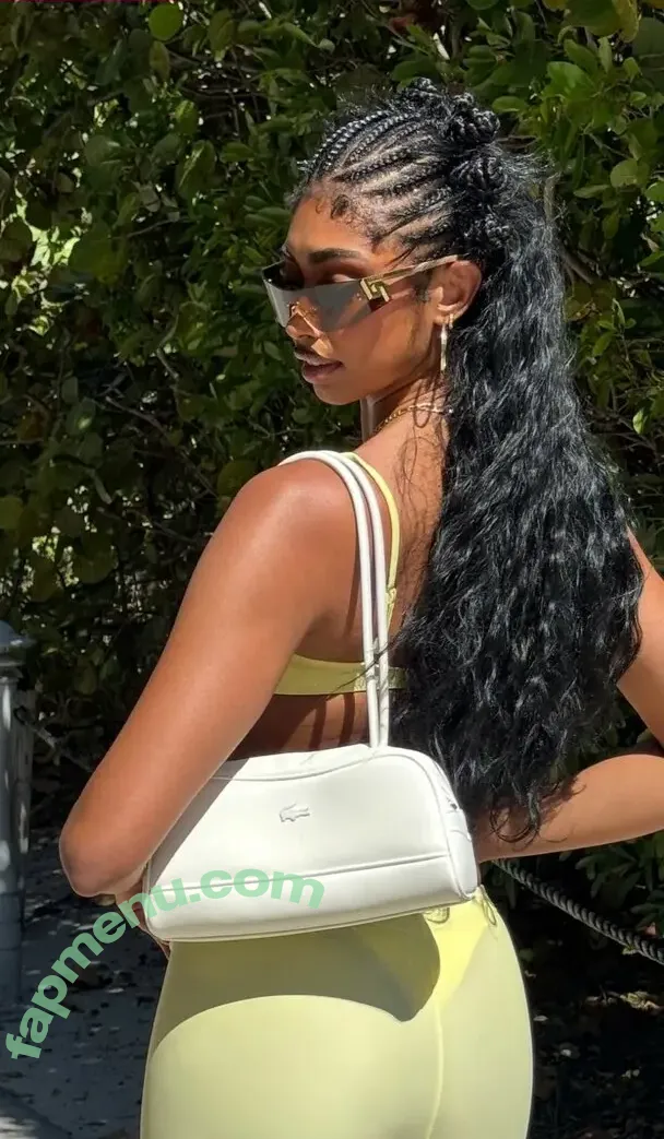 Jasmine Chola nude photo #0223 (Jasmine Blandford / jasmine.chola)