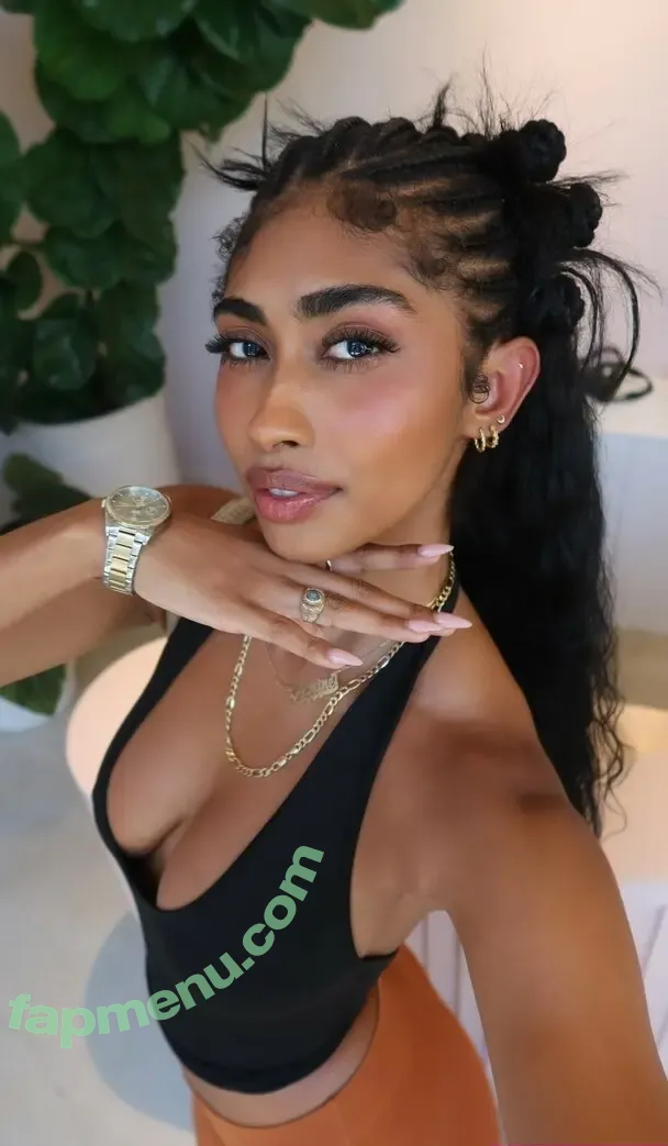 Jasmine Chola nude photo #0225 (Jasmine Blandford / jasmine.chola)