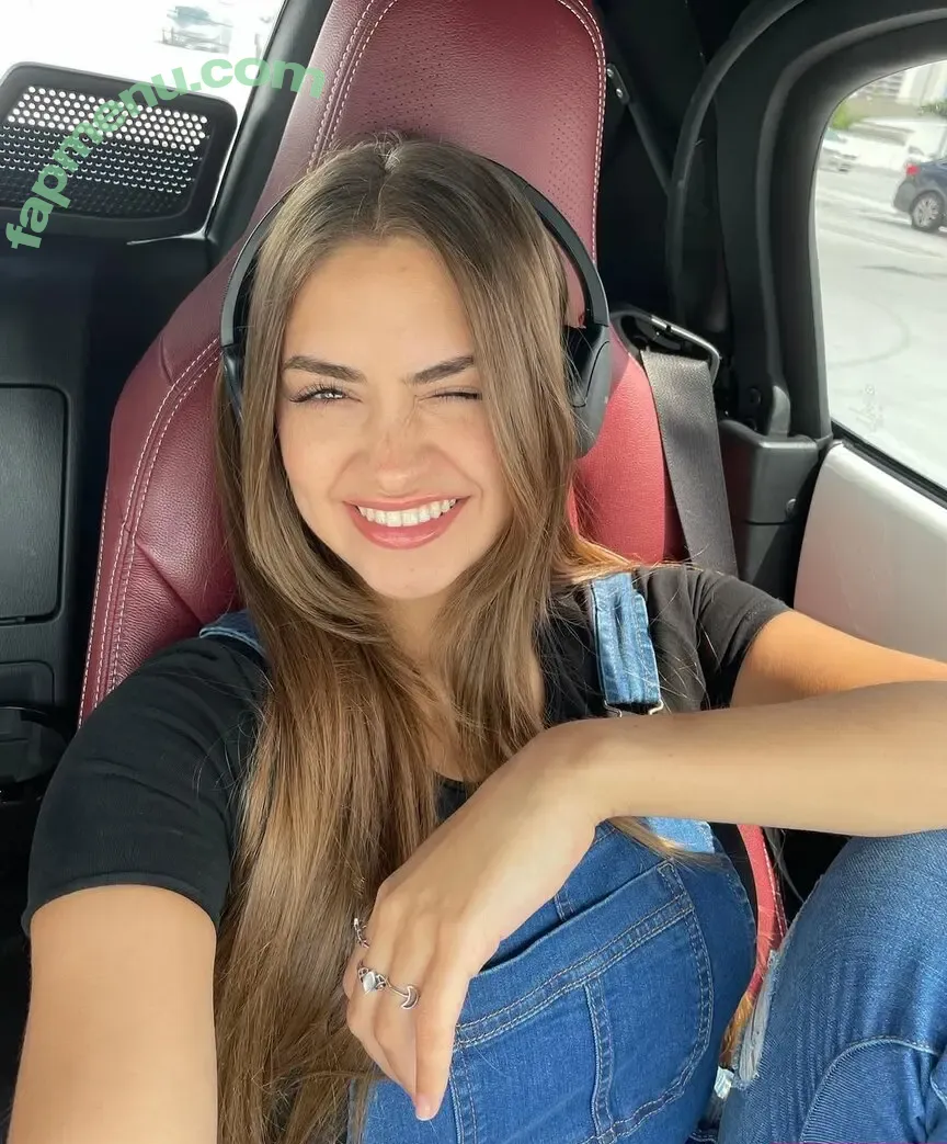 Jasmine Gonzalez nude photo #0046 (jasminecgonzalez / jasminegonz32)