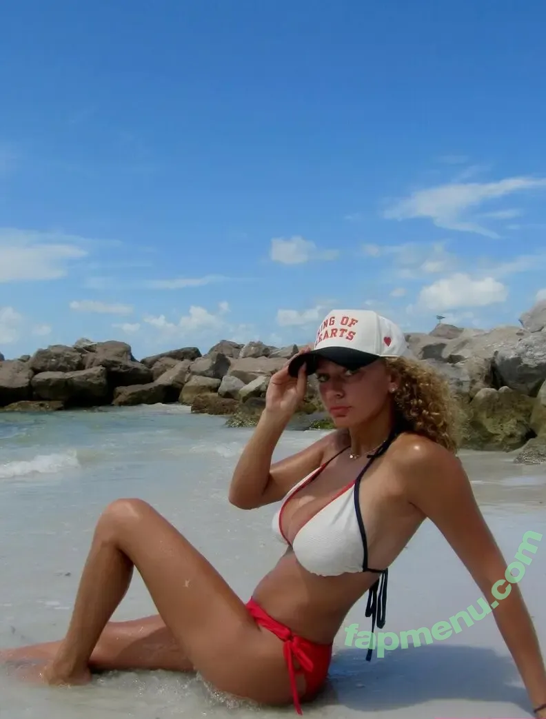 Jasmine Martin nude photo #0007 (jasminemartin1 / jasminevictoria33)