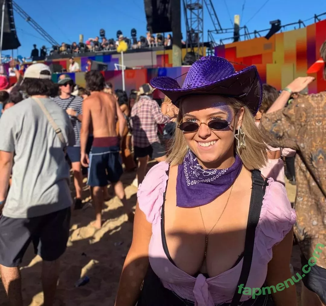 Jasmine Ramage nude photo #0212 (jasmine_ramage)