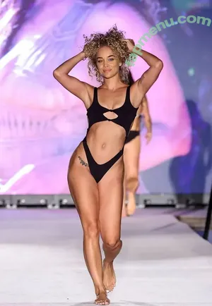 Jasmine Sanders / Golden Barbie / golden_barbie / goldenbarbie / jasminesanders nude photo #0506
