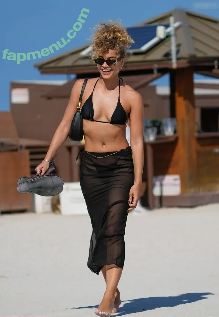 Jasmine Sanders nude photo #0593 (Golden Barbie / golden_barbie / goldenbarbie / jasminesanders)