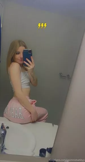 nude photo #0005