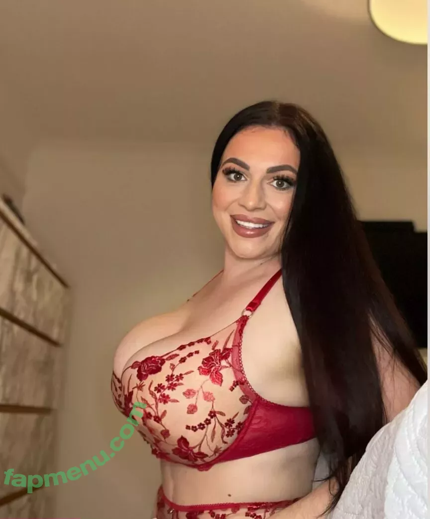 JasmineJamesx nude photo #0022 (jasminejx__ / jcupjasminex)