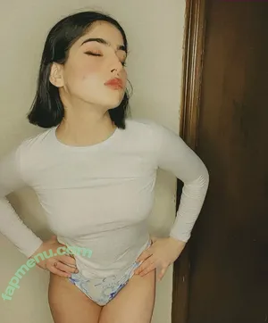 Jasneet Kaur / jasneet1703_official nude photo #0016