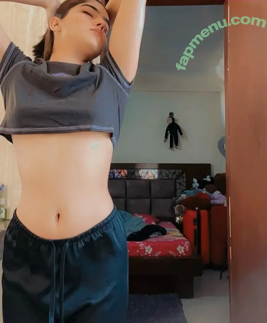 Jasneet Kaur nude photo #0008 (jasneet1703_official)
