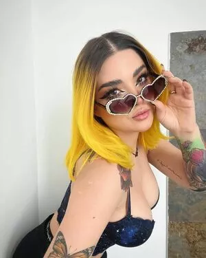 Javiera Orellana / Caprimint nude photo #0005