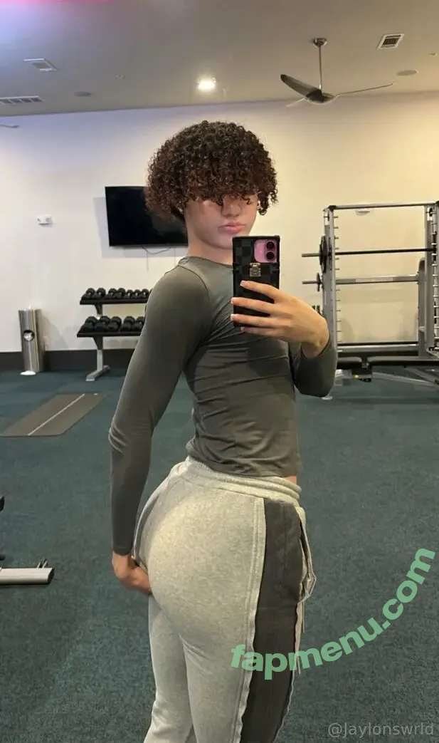 jaylonswrldd nude photo #0004 (jaylonswrld)