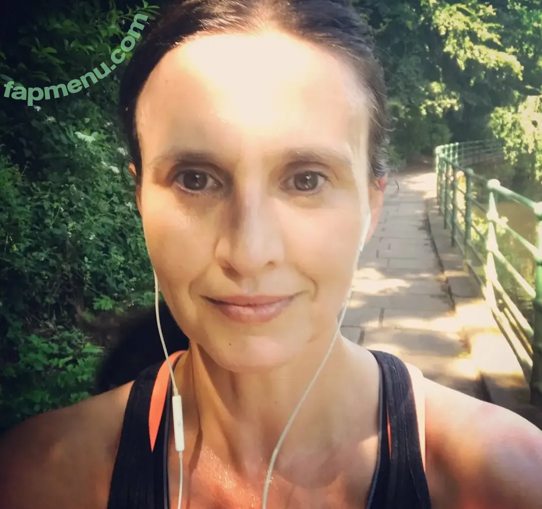 Jayne Middlemiss nude photo #0035 (jaynemiddlemiss)