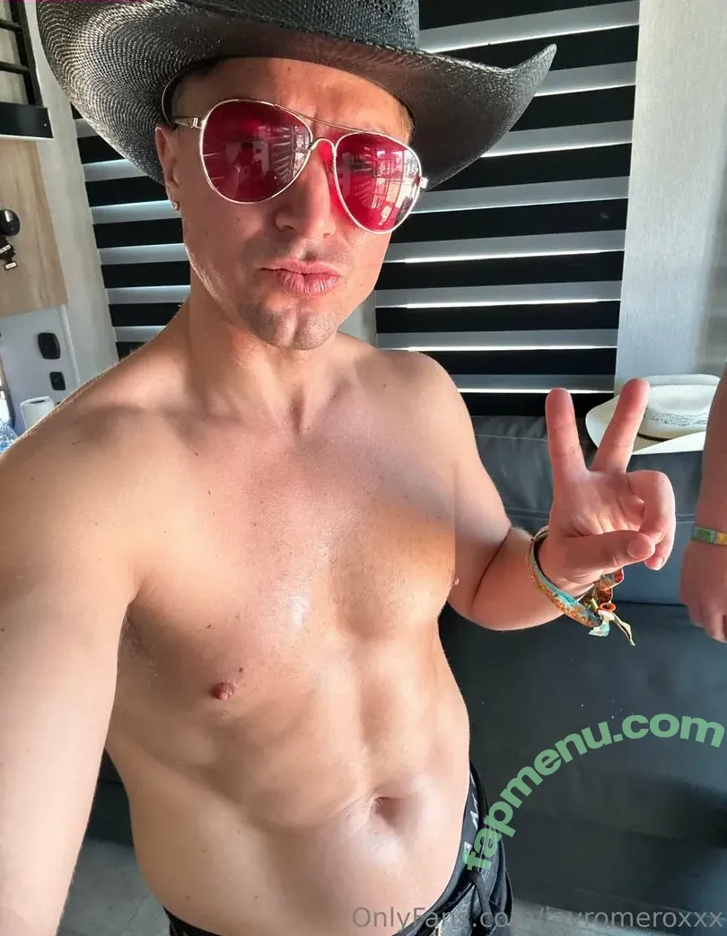 jayromeroxxx nude photo #0073 (jayromero_2)