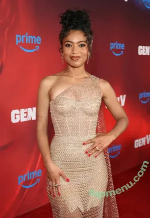 Jaz Sinclair / jaz_sinclair nude photo #0030