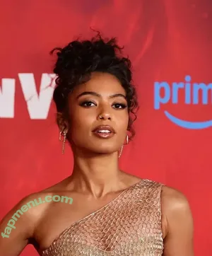 Jaz Sinclair / jas_sinclair / jaz_sinclair nude photo #0044