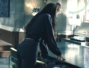 Jaz Sinclair / jas_sinclair / jaz_sinclair nude photo #0069