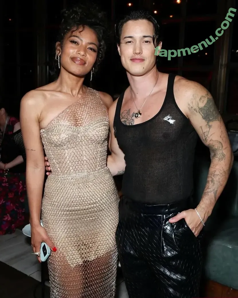 Jaz Sinclair nude photo #0046 (jas_sinclair / jaz_sinclair)