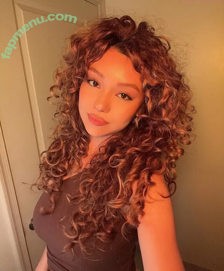 Jazmina nude photo #0007 (jazvnessa)