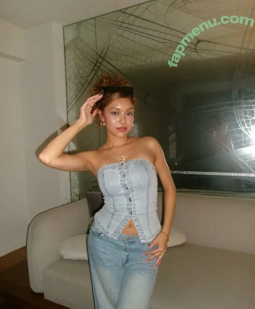 Jazmina nude photo #0022 (jazvnessa)