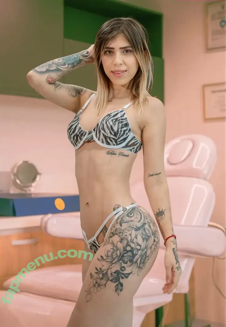 Jazmine White nude photo #0070 (Molly Smith / jazminewhite / jazsmth / soymollysmith / soymollysmithx)