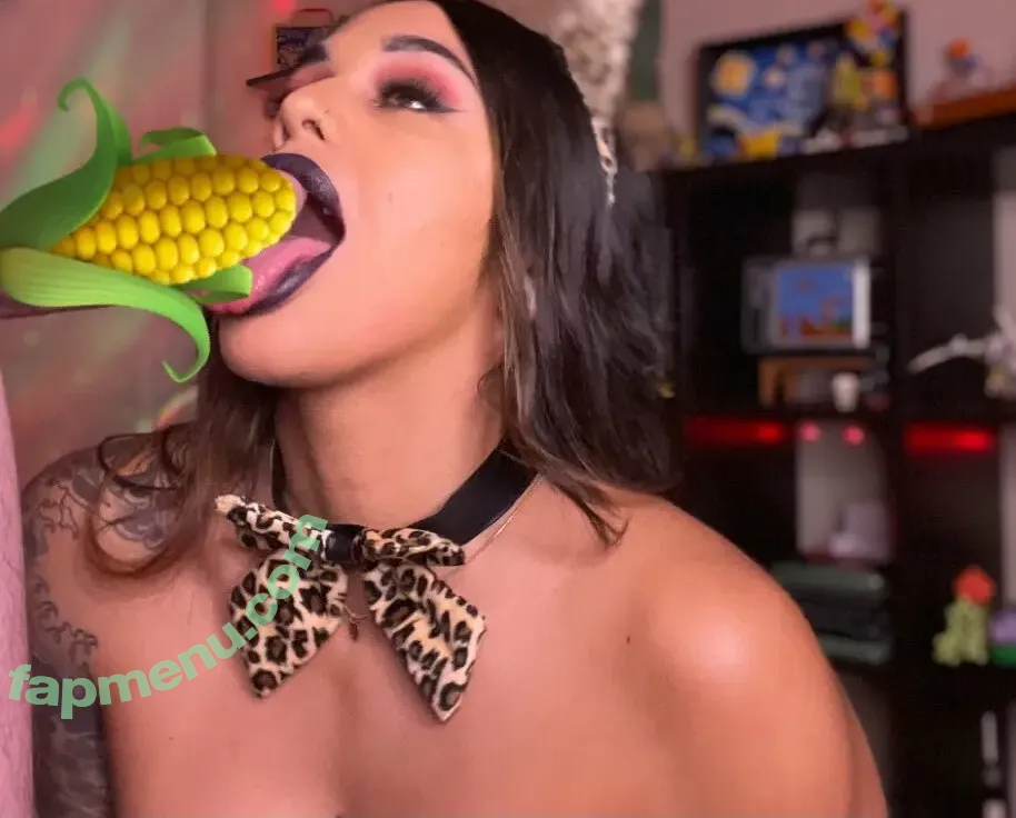 Jazmyn PDX nude photo #0114 (jasmine.pdx / jazmyn_pdx / jazmynpdx)