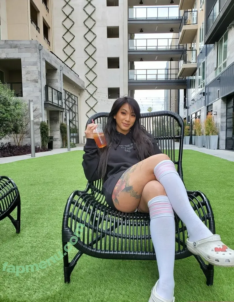 Jazmynco nude photo #0010 (Jvzmyntch / juicyjazmynne)