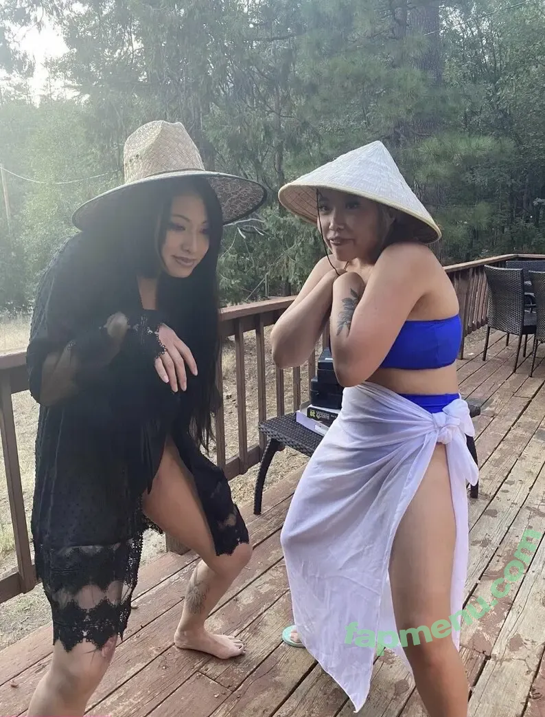 Jazmynco nude photo #0091 (Jvzmyntch / juicyjazmynne)