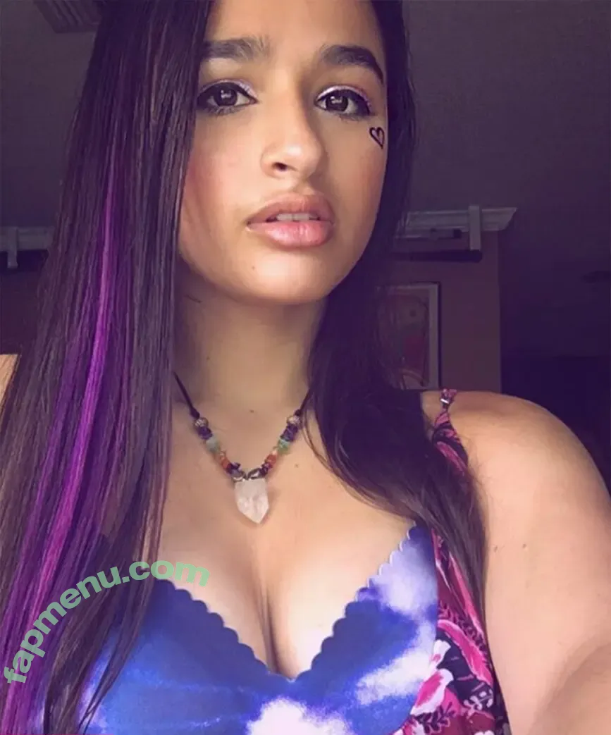 Jazz Jennings nude photo #0036 (jazzjennings_)