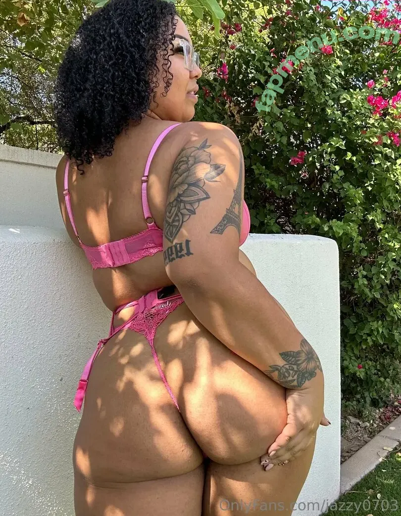 jazzy0703 nude photo #0013 (jazdubois)