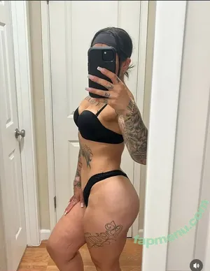 __jazzyfexo / __jazzyfeyxo nude photo #0031