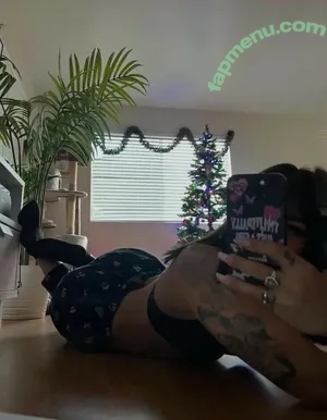 __jazzyfexo / __jazzyfeyxo nude photo #0063