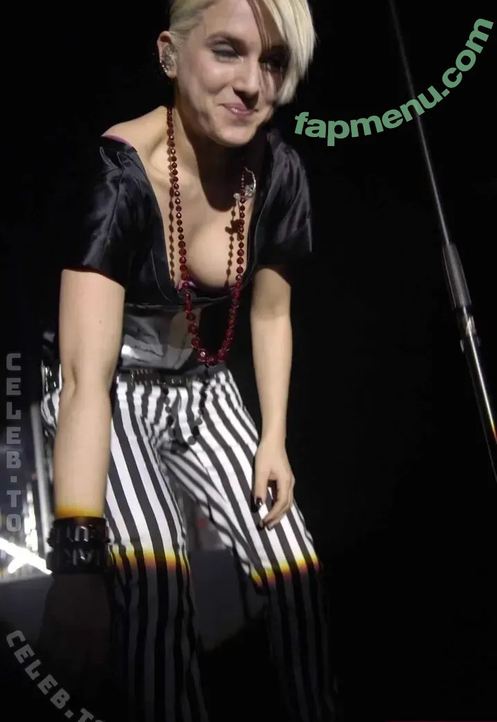 Jeanette Biedermann nude photo #0615 (jeanettebiedermann)