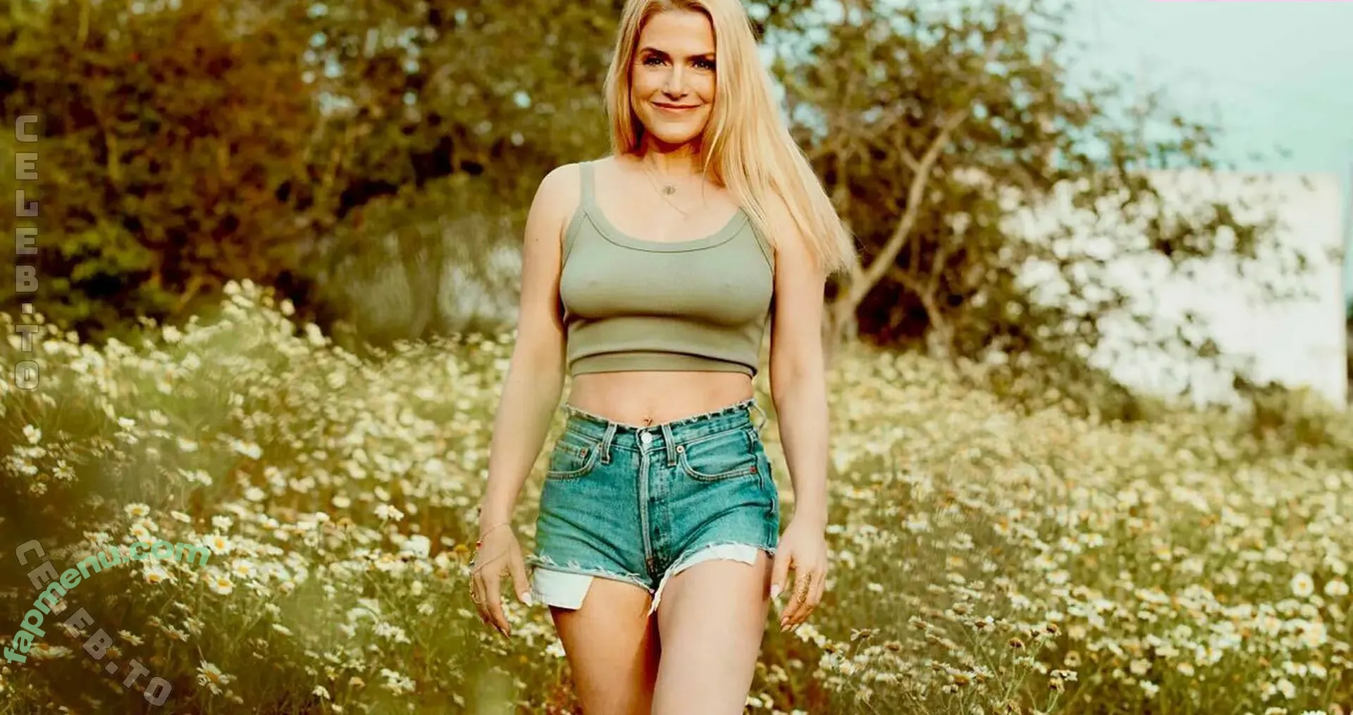 Jeanette Biedermann nude photo #0620 (jeanettebiedermann)