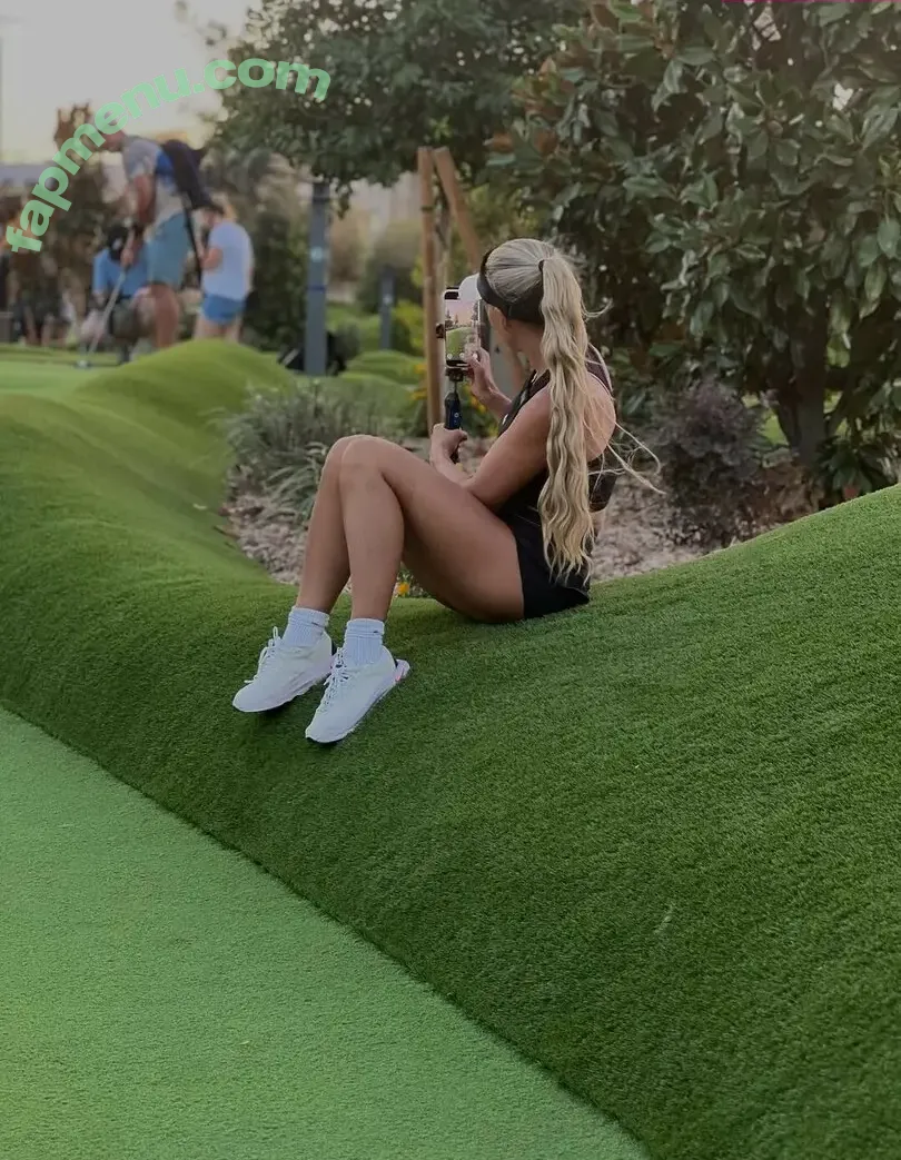 Jeanette Lund Spildrejorde nude photo #0003 (WifeKnut Spildrejorde / jeanette_lu)