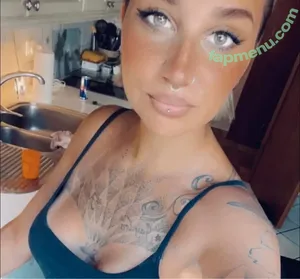  nude photo #0002