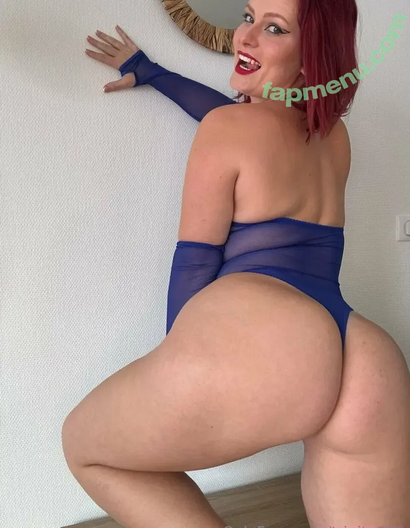 Jeanna Harrison nude photo #0527 (Trinity / jeanna_canucks / trinity876)