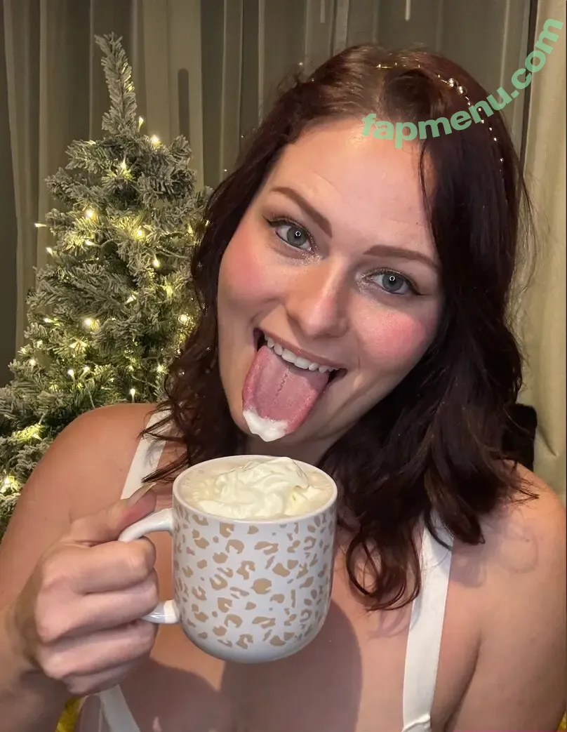 Jeanna Harrison nude photo #0579 (Trinity876 / jeanna_canucks)